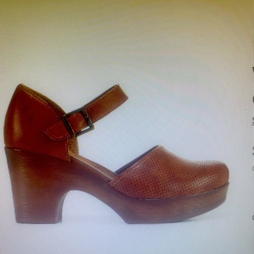 BOC brand women's Gia Mary Jane. Never worn